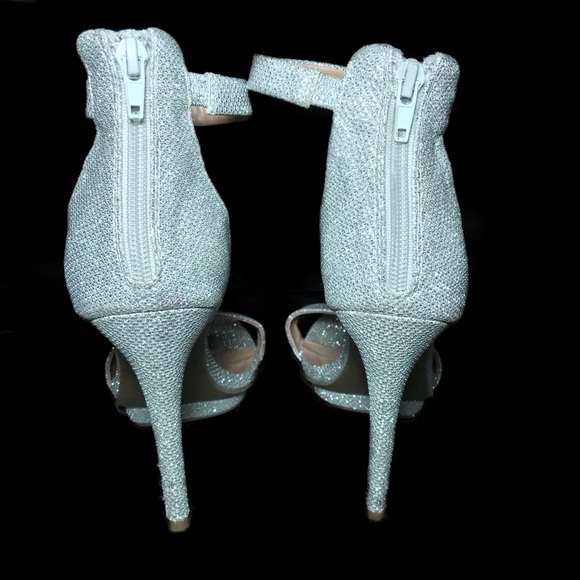 Silver Glitter Heeled Sandals | Size 8.5 - Picture 2 of 3